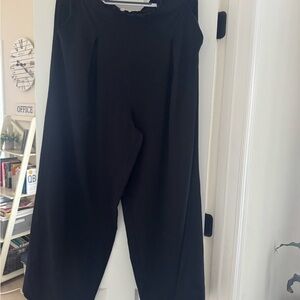 L Love Black Cropped Women's Pants